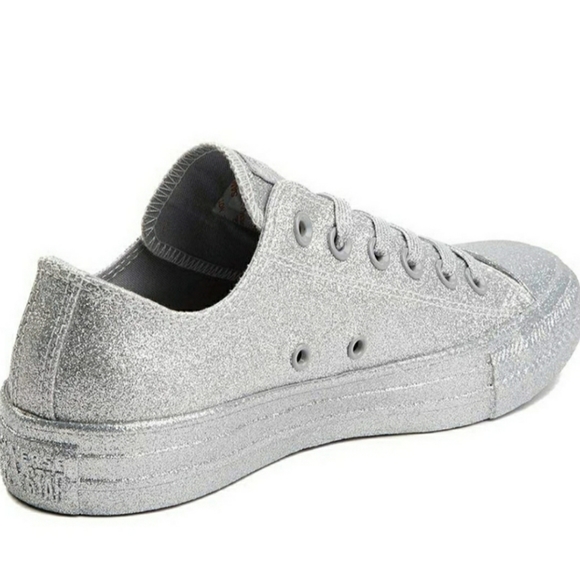 HPx2π NIB Unisex Silver Glitter All Star Converse - Picture 2 of 7